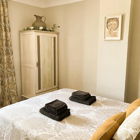 Bel Appartement Avec Grande Terrasse Sud Vaison-la-Romaine Eksteriør billede